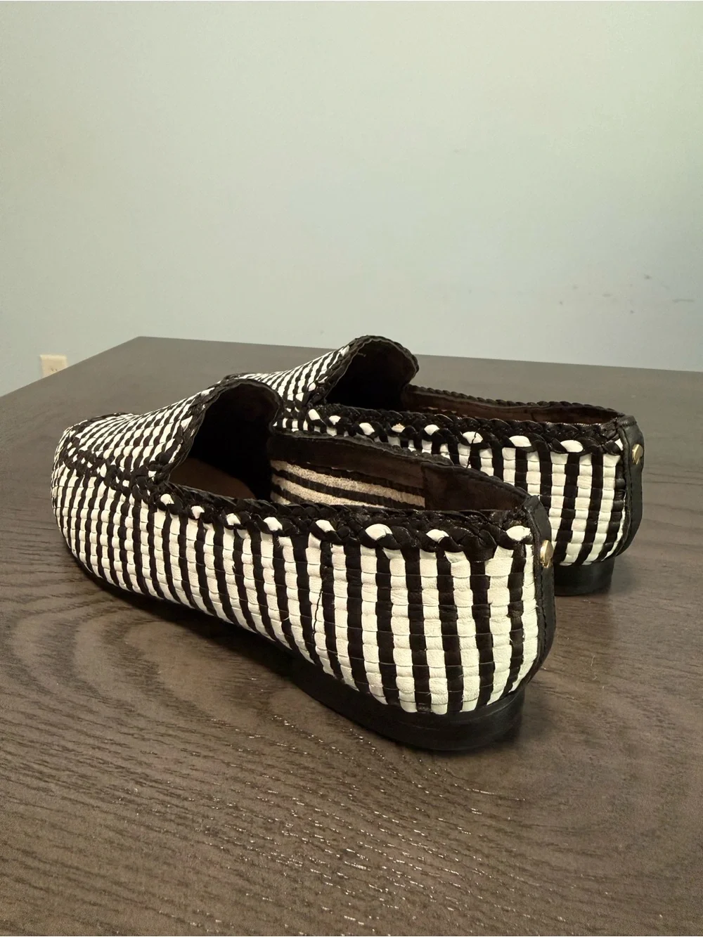 Kate Spade New York Woven Black White Loafers Women’s Size 10 B Leather Sole EUC